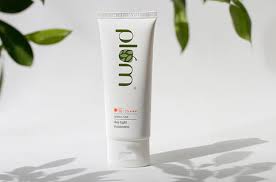 Plum Green Tea Day-Light Sunscreen Gel SPF 35 - 50 Ml