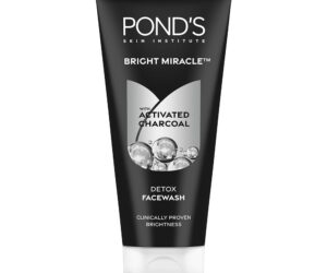 Pond's Bright Miracle Detox Charcoal Face Wash - 150 Gm